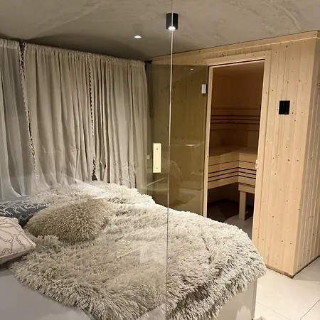 Ohmyspa - Sauna & Bath Homestay